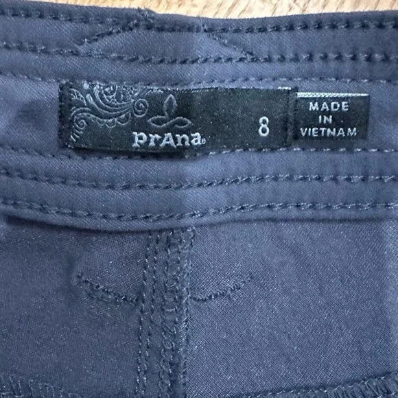 Prana Shorts - Picture 4 of 4